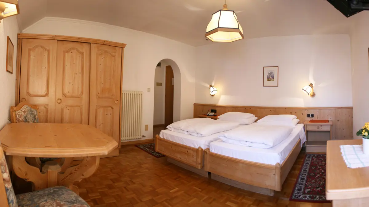 Inghams Italy Dolomites Ortisei Hotel Dolomiti Madonna Standard Double Bedroom