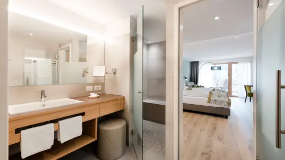 Clean Air Room Bathroom