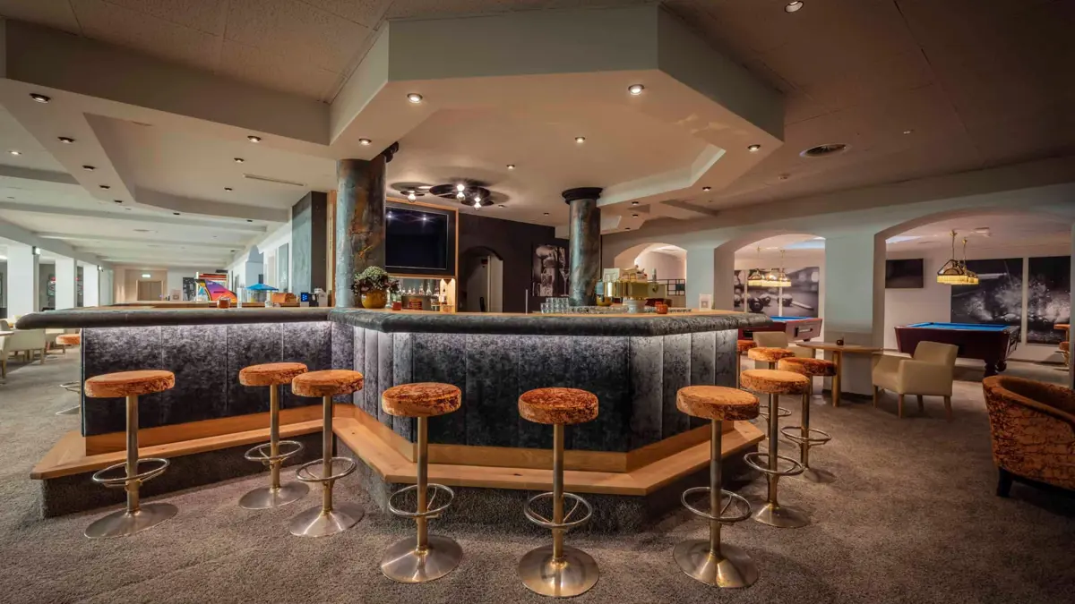 Alpenpark Resort Seefeld Davidjohansson Sports Pub Bar