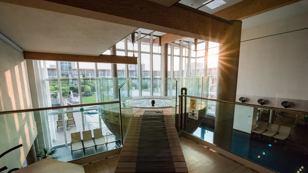 Aqualux Hotel Spa Suite Terme Bardolino Pool And Spa [8]