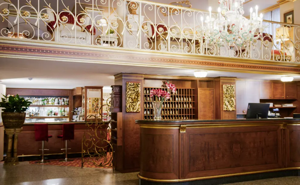 Hotel Milan au Lac, Stresa, Lake Maggiore, Reception [4]
