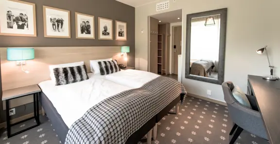 Standard double bedroom