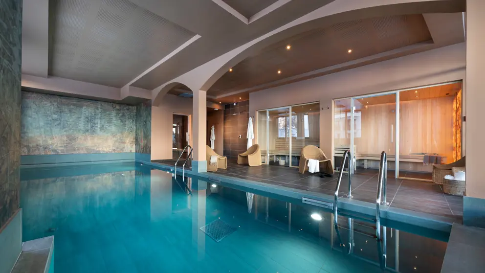 Residence YNYCIO Tignes Pool [1]