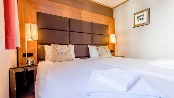 Standard north facing bedroom