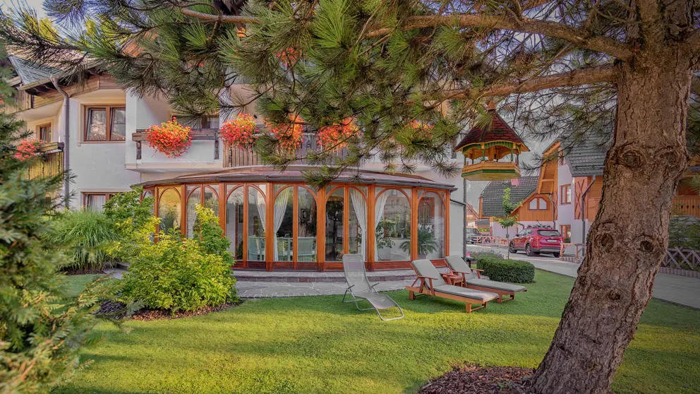 Hotel Miklic Kranjska Gora Gardens [1]