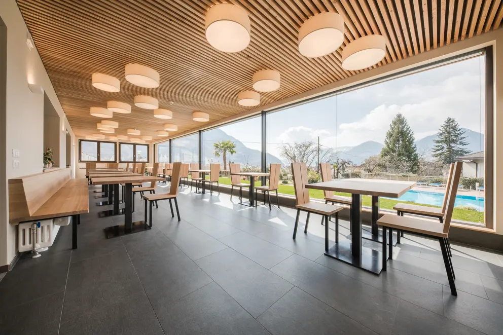 Dining area [6]