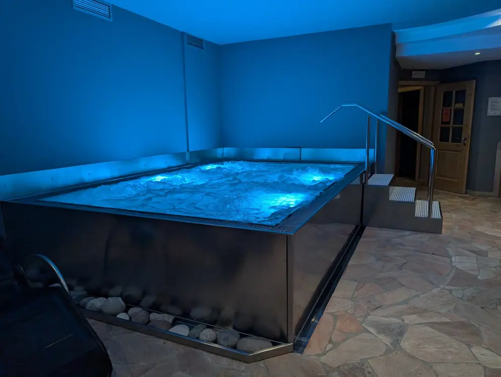 Hotel Arnica, Madonna Di Campiglio, Italy, Whirlpool [5]