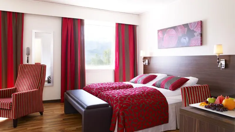 Park Hotel Voss Triple Bedroom [2]