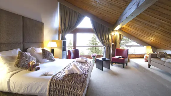 Quad bedroom