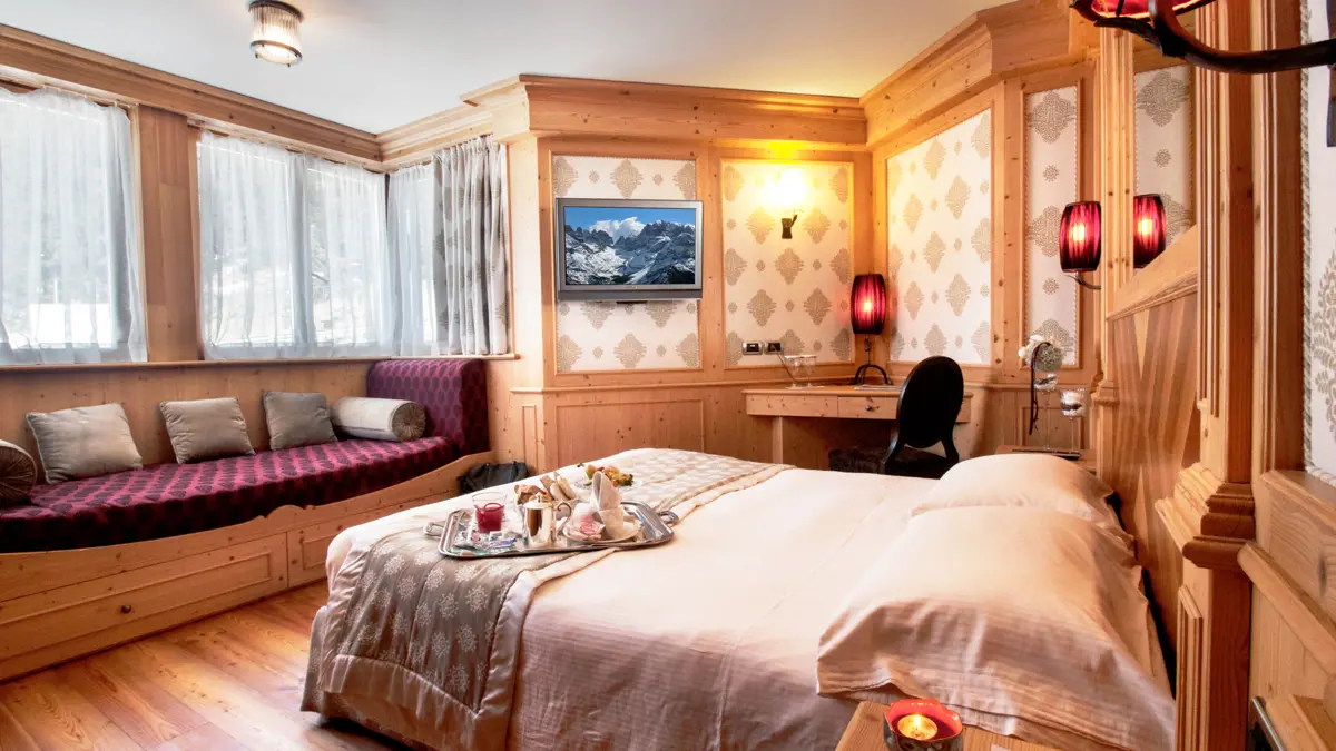 Hotel Cristal Palace Madonna Di Campiglio Classic Room (8)