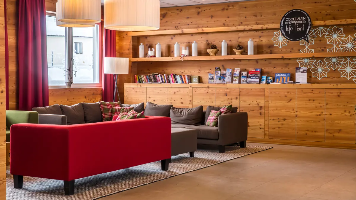 COOEE Alpin St Johann Lobby