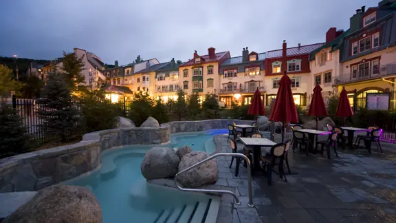 Homewood Suites By Hilton Mont Tremblant Outdoor Hot Tub