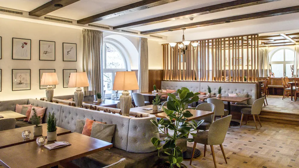 Hotel Tiefenbrunner Kitzbuhel Goldene Gams Ala Carte [3]