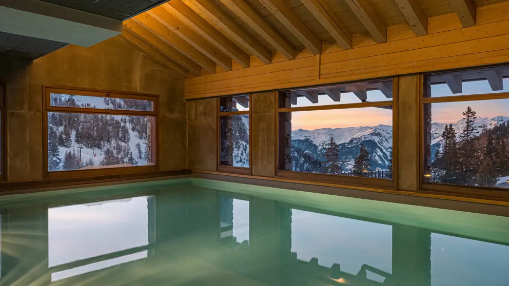 Hotel Carlina La Plagne Swimming Pool 2 [4]