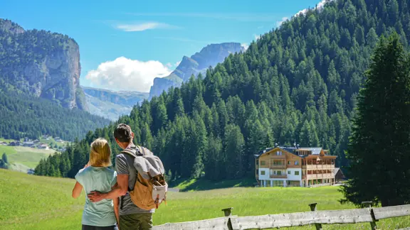 Hotel Pozzamanigoni, Selva, Mountain Scenery