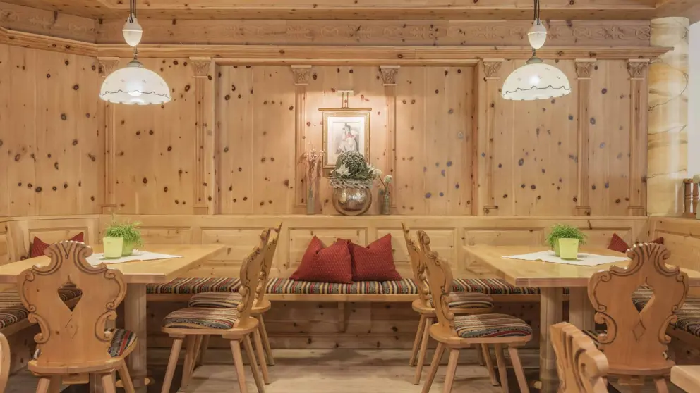 Hotel Schonruh Seefeld Stube [6]