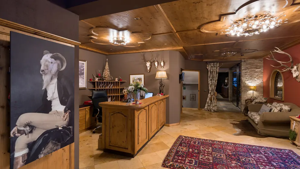 Italy, Dolomites, Selva, Hotel Somont, Reception [4]