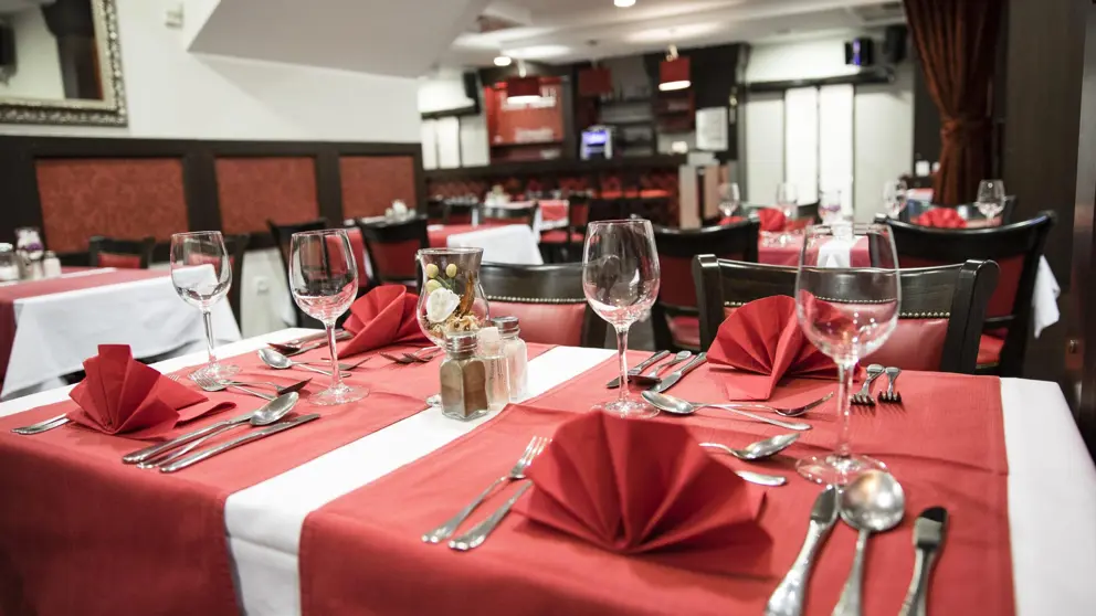 Hotel Mangart Bovec Dining Table [7]