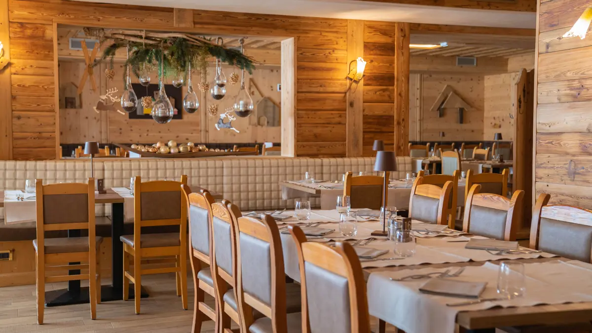 Inghams Italy Livigno Hotel Amerikan Dining Room (1)