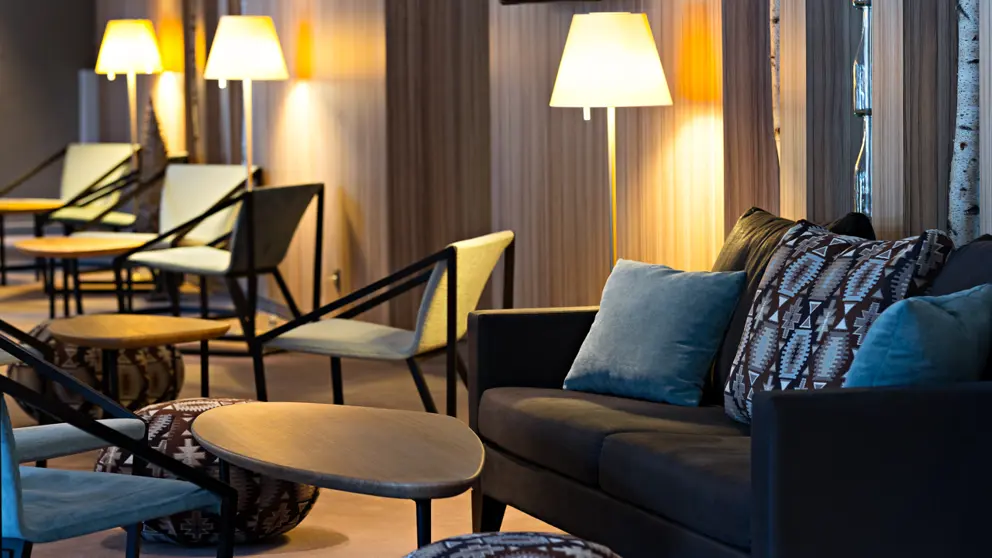 Le Refuge Des Aiglons Chamonix Bar And Lounge [6]