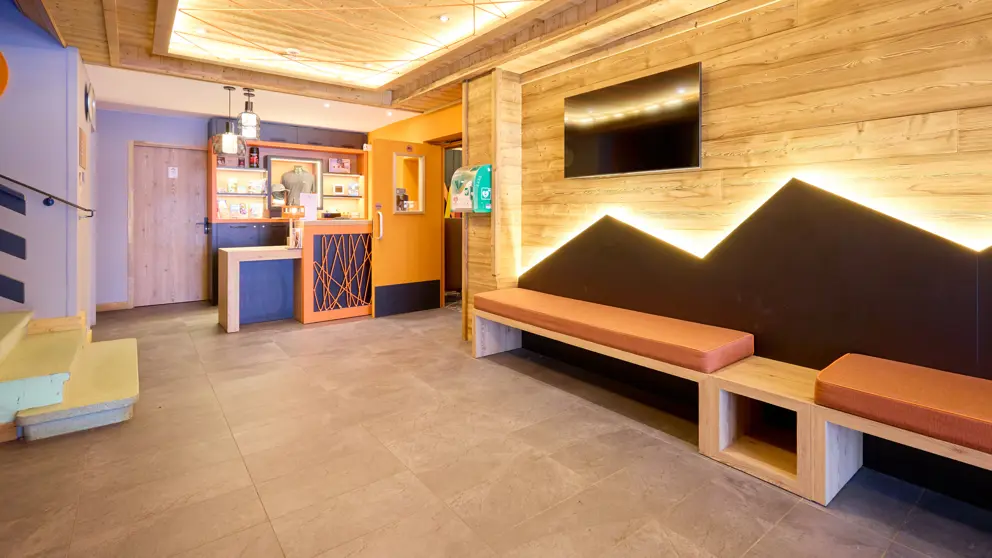 Hotel Base Camp Lodge Les Deux Alpes 2 [6]