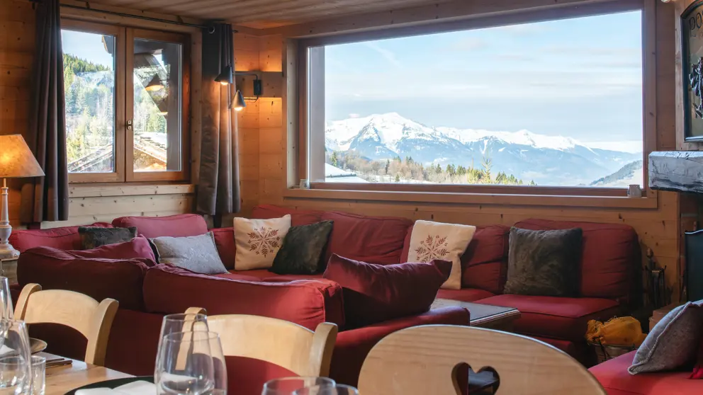 Chalet Jardin Alpin La Tania Dining Room (3) [4]