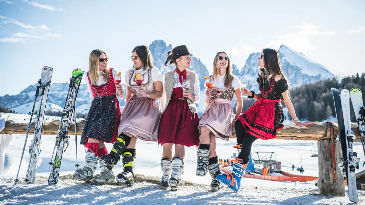 Dirndl Ski Day