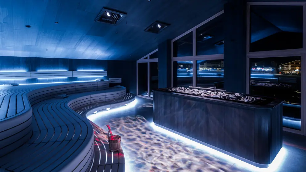 Hotel Neuhaus Zillertal Resort Mayrhofen Austria Event Sauna (2)