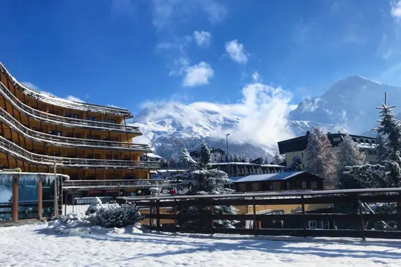 Inghams Italy Milky Way Grand Hotel Sestriere Exterior 2