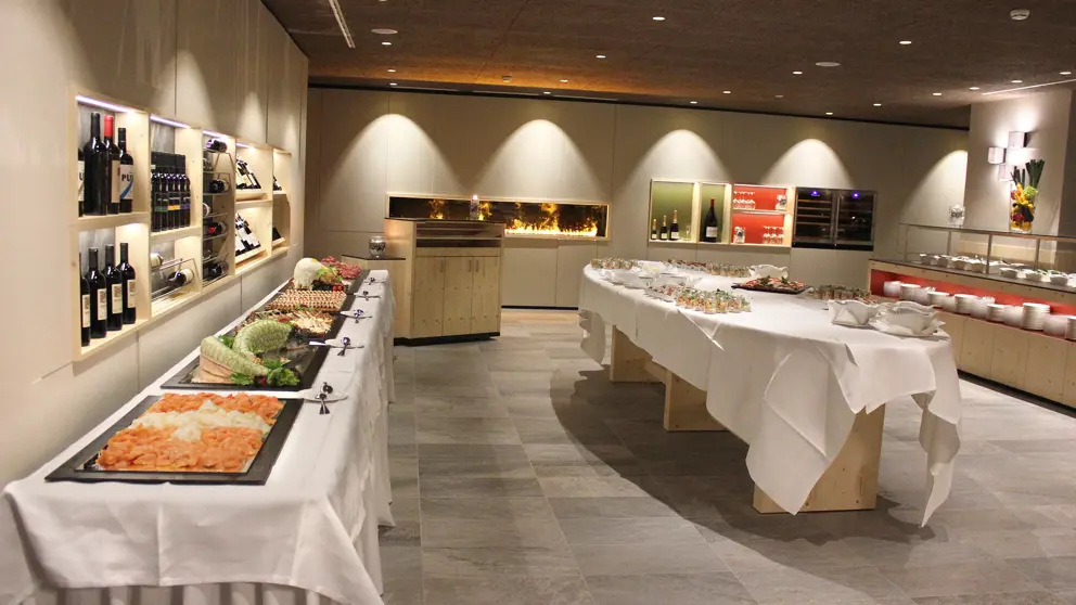 Hotel Sunstar Grindelwald Buffet Dinner [3]