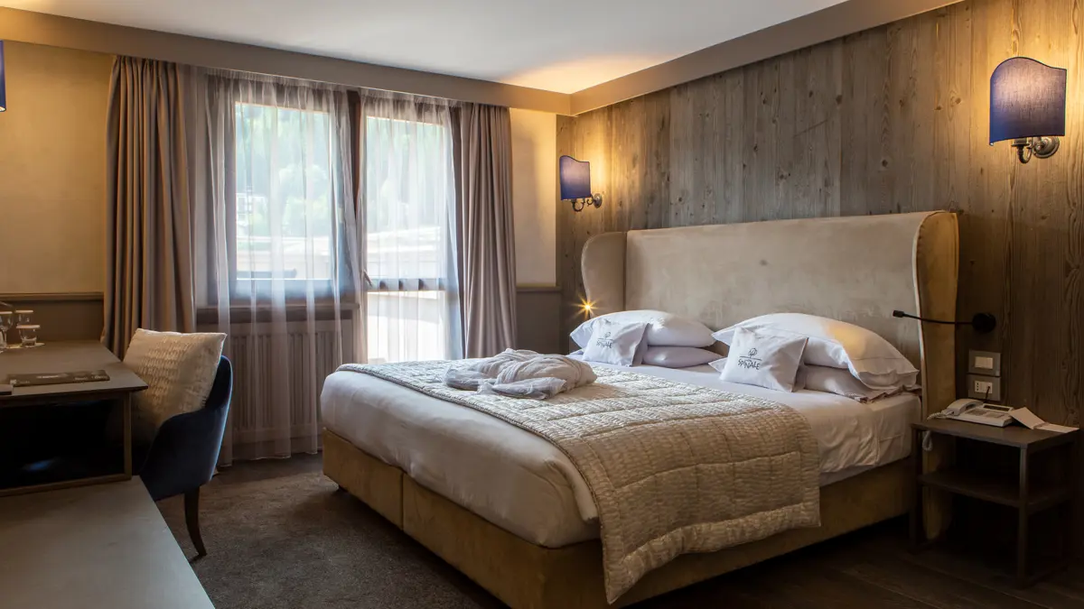 Hotel Spinale Madonna Di Campiglio Italy Perla Room