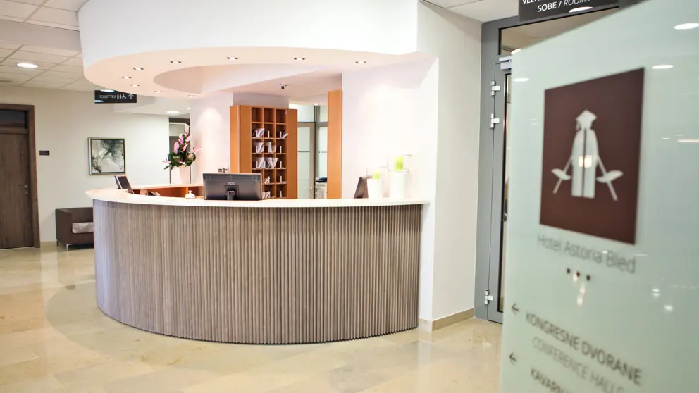 Hotel Astoria Lake Bled Reception [3]