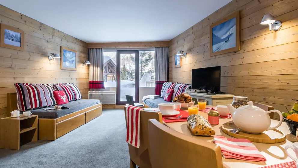 Les Balcons De Bellevarde Val D'isere One Bedroom Apartment Interior [3]