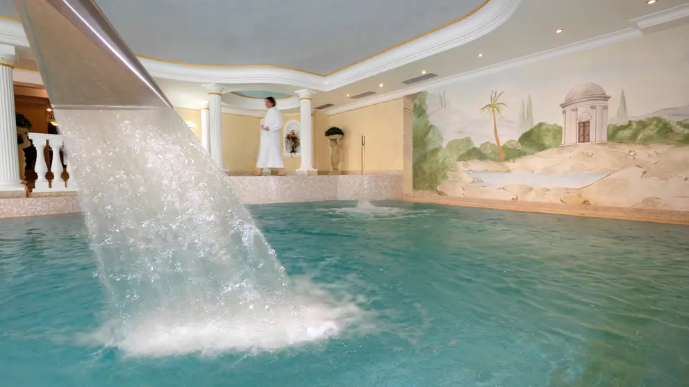 Inghams Italy Dolomites Arabba Hotel Evaldo Pool.Jpg [1]