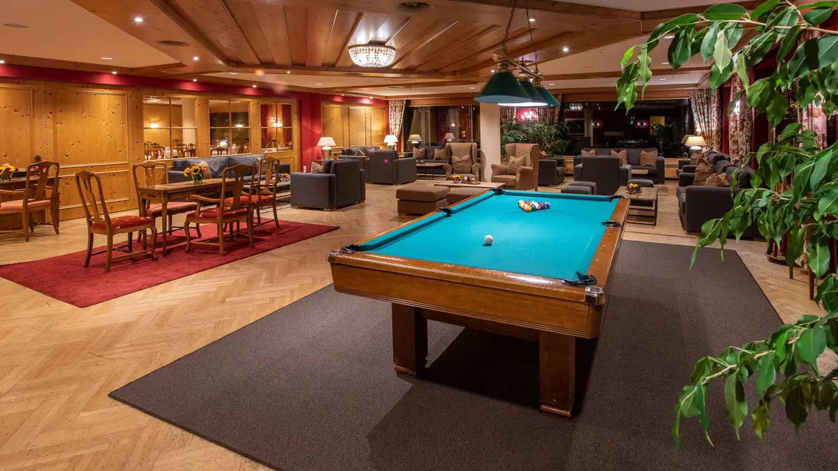 Hotel Silvretta Park Klosters Lounge Area
