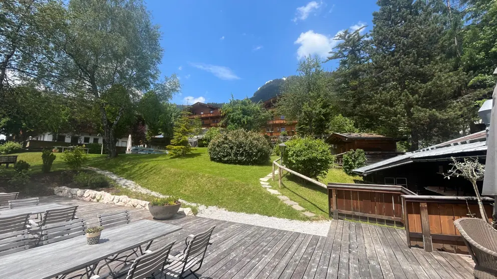 Hotel Zur Post Alpbach Garden [2]