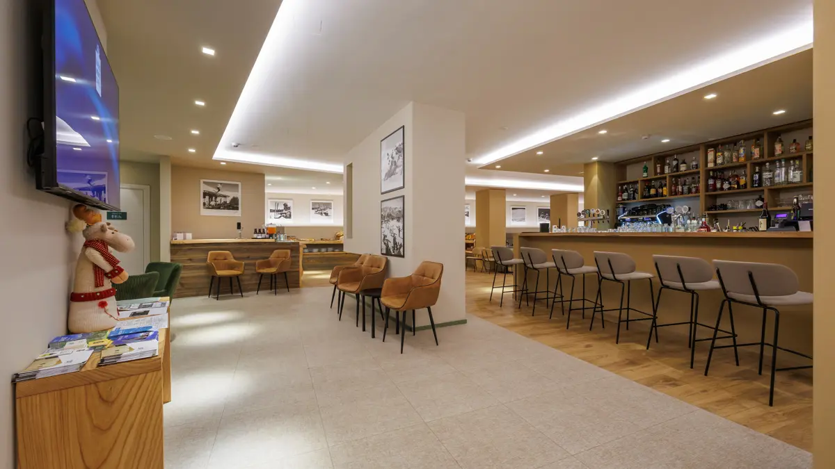 Lift Hotel Sauze Doulx Bar