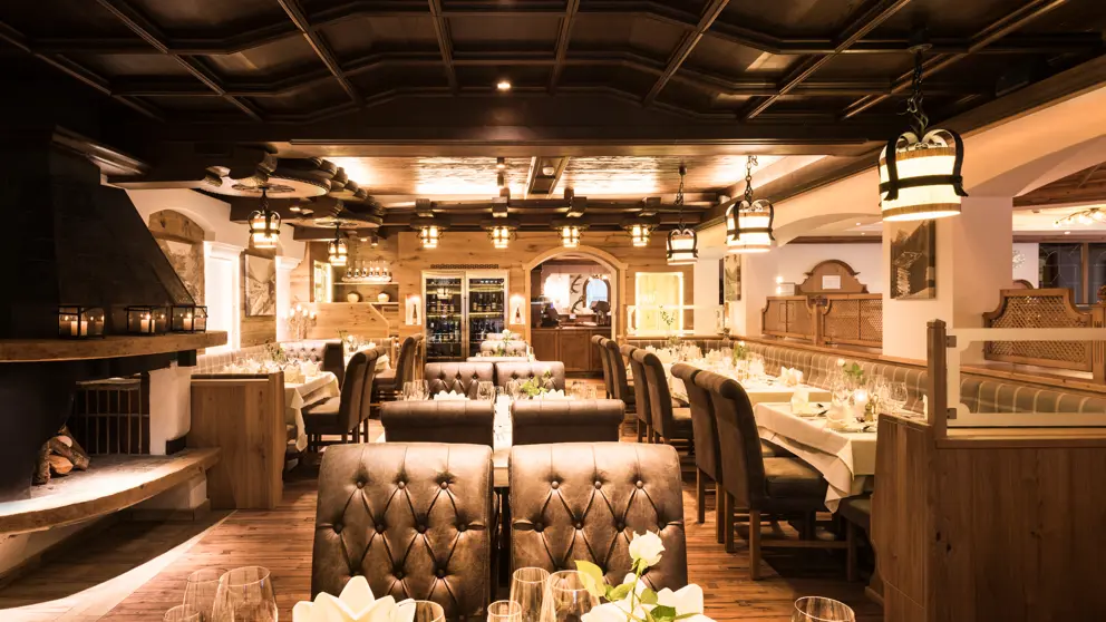 Hotel Stubaierhof Neustift Restaurant Stube [2]