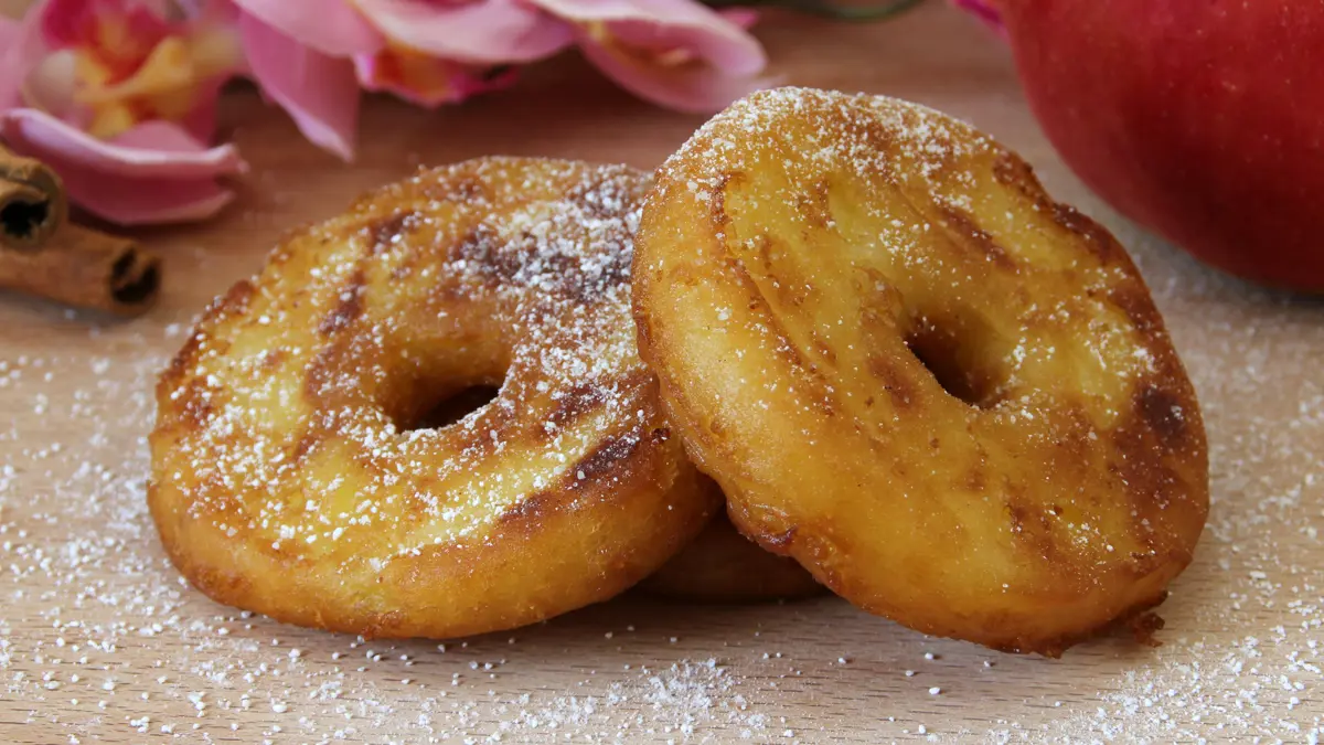 Apfelradin Austrian Dessert