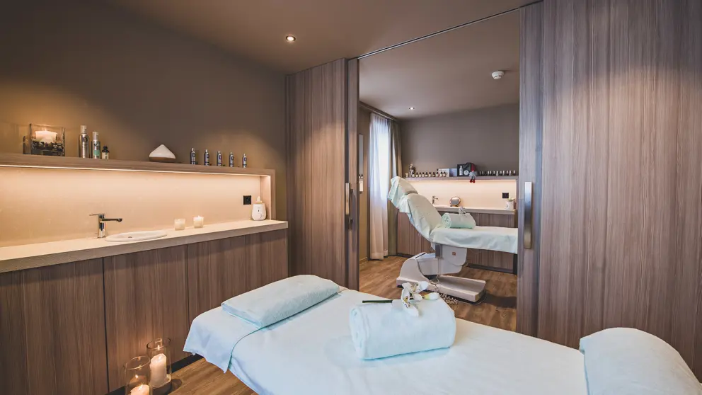 Hotel Monopol St Moritz Beauty Room [2]