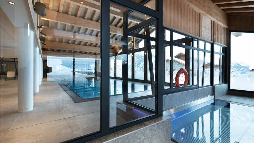 Residence Alpen Lodge Apartments La Rosiere Pool [5]