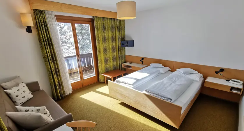 Hotel La Plaza, Corvara, Standard Room [1]