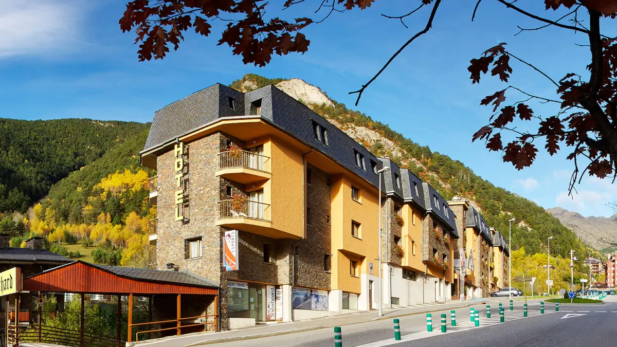 Hotel Sant Gothard Arinsal Hotel Exterior 2
