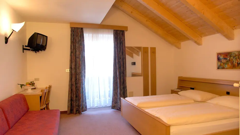 Hotel Teresa Kronplatz Standard Room [3]