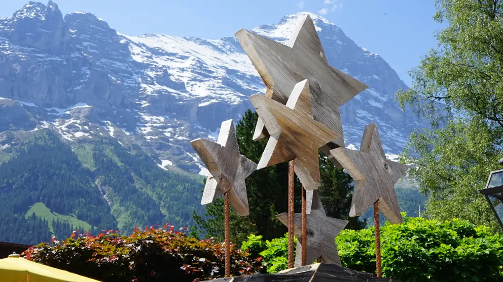 Hotel Romantik Schweizerhof Grindelwald 5 Stars Daytime [3]