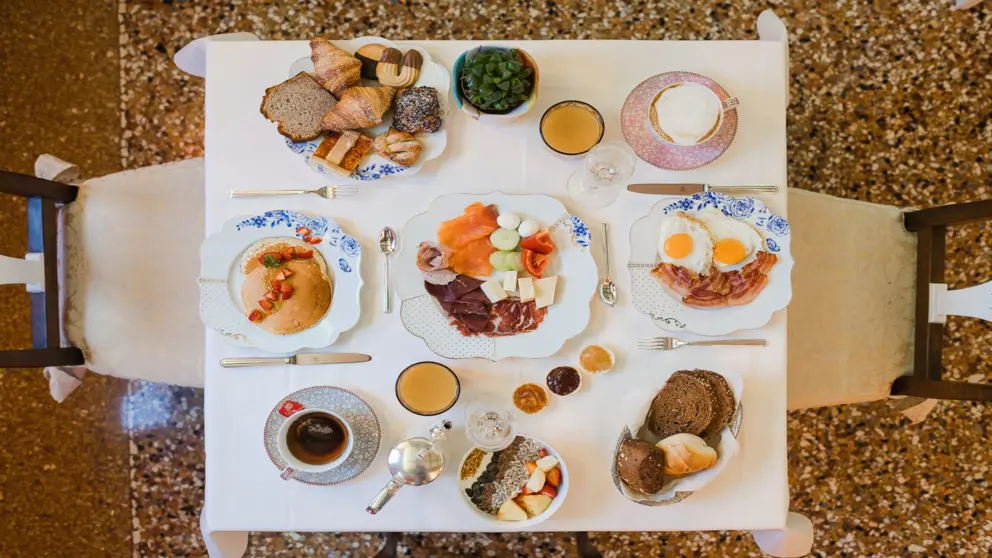 Hotel Villa Madrina Garda Breakfast [9]