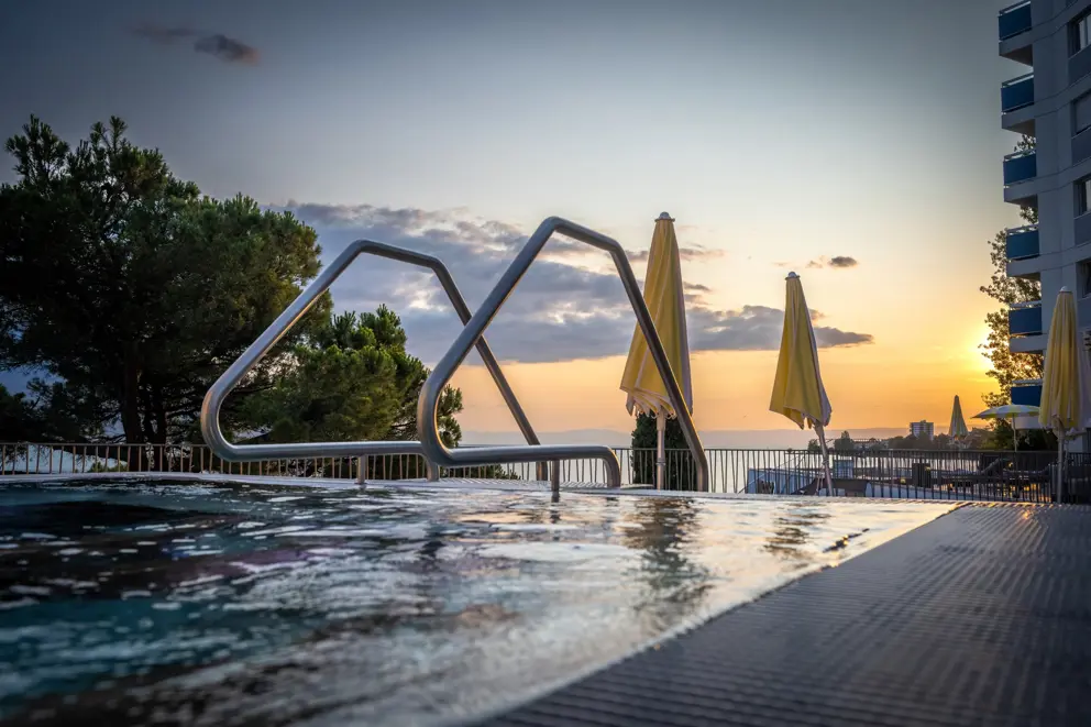 Hotel Mona Montreux Whirlpool [9]