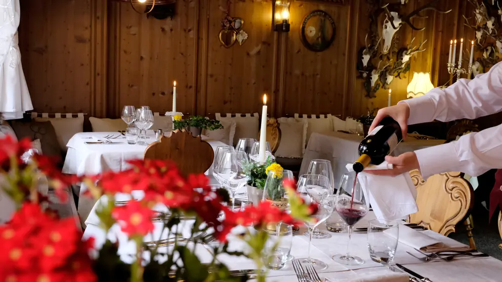 Inghams Italy Dolomites Arabba Hotel Evaldo Restaurant.Jpg [2]