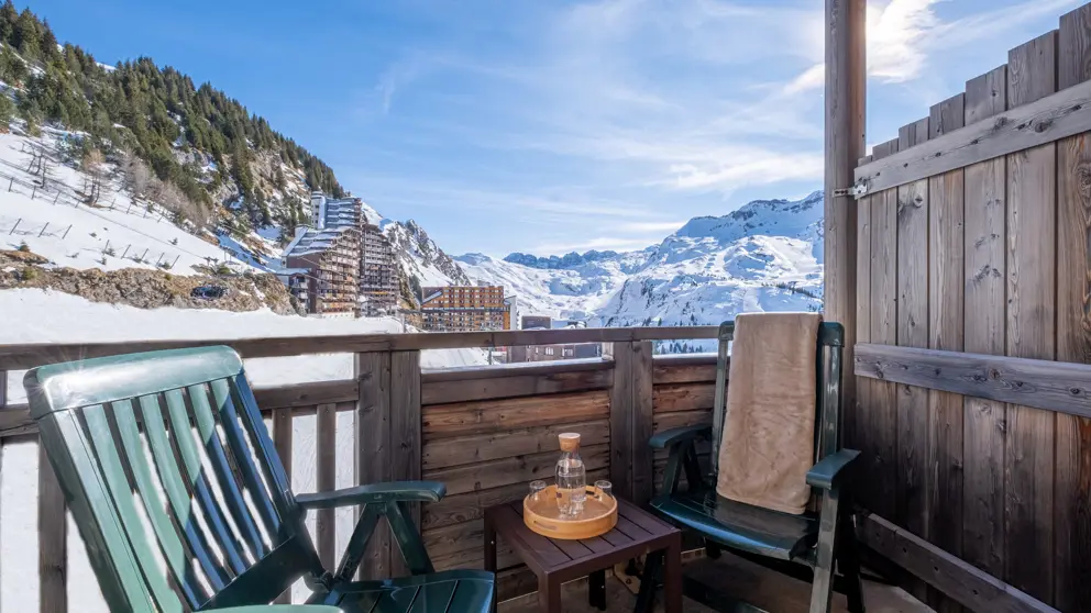 Electra Apartments Avoriaz One Bedroom Apartment Balcony [1]