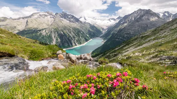 Mayrhofen Zillertaler Alps View Olpererhuette Copyright Michael Stabentheiner
